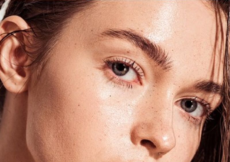 ハリウッドブロウリフト